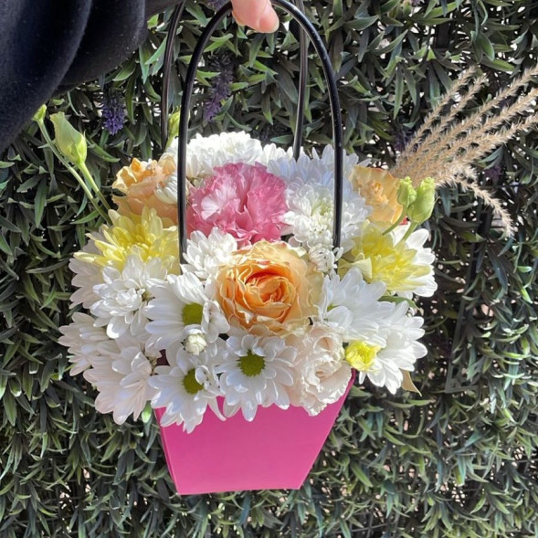 Композиция в коробке «Весеннее пробуждение»  в Красногвардейском