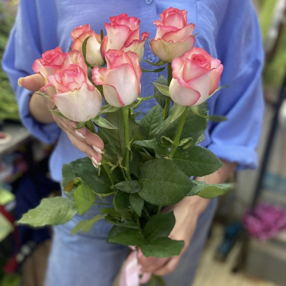 Букет 7 розовых роз в Красногвардейском