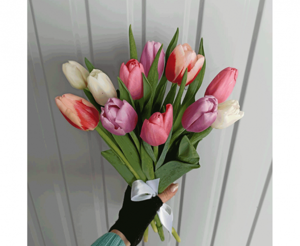 11 тюльпанов цвета микс, лента в Красногвардейском
