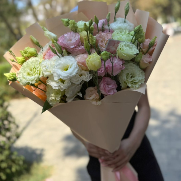 Букет из эустом Летнее утро в Красногвардейском