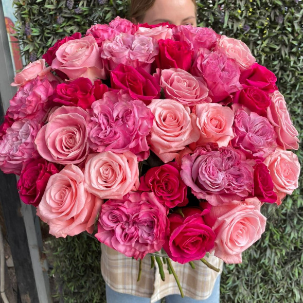 Букет 35 розовых роз в Красногвардейском