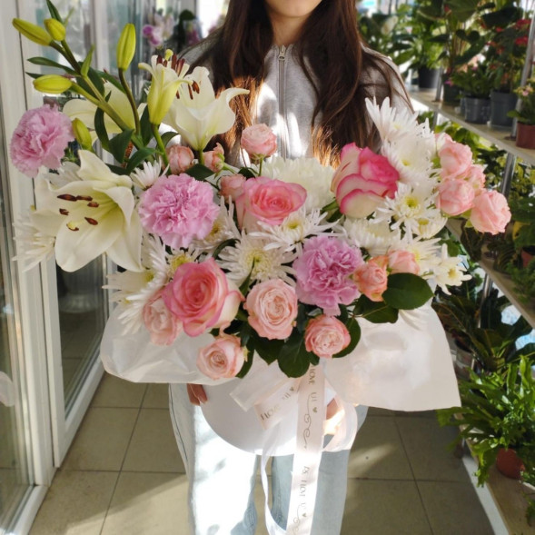 Композиция в коробке «Белый вальс»  в Красногвардейском